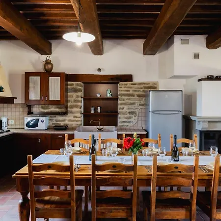 Holiday home Ca Quattrocchi- Marcheholiday By Interhome *